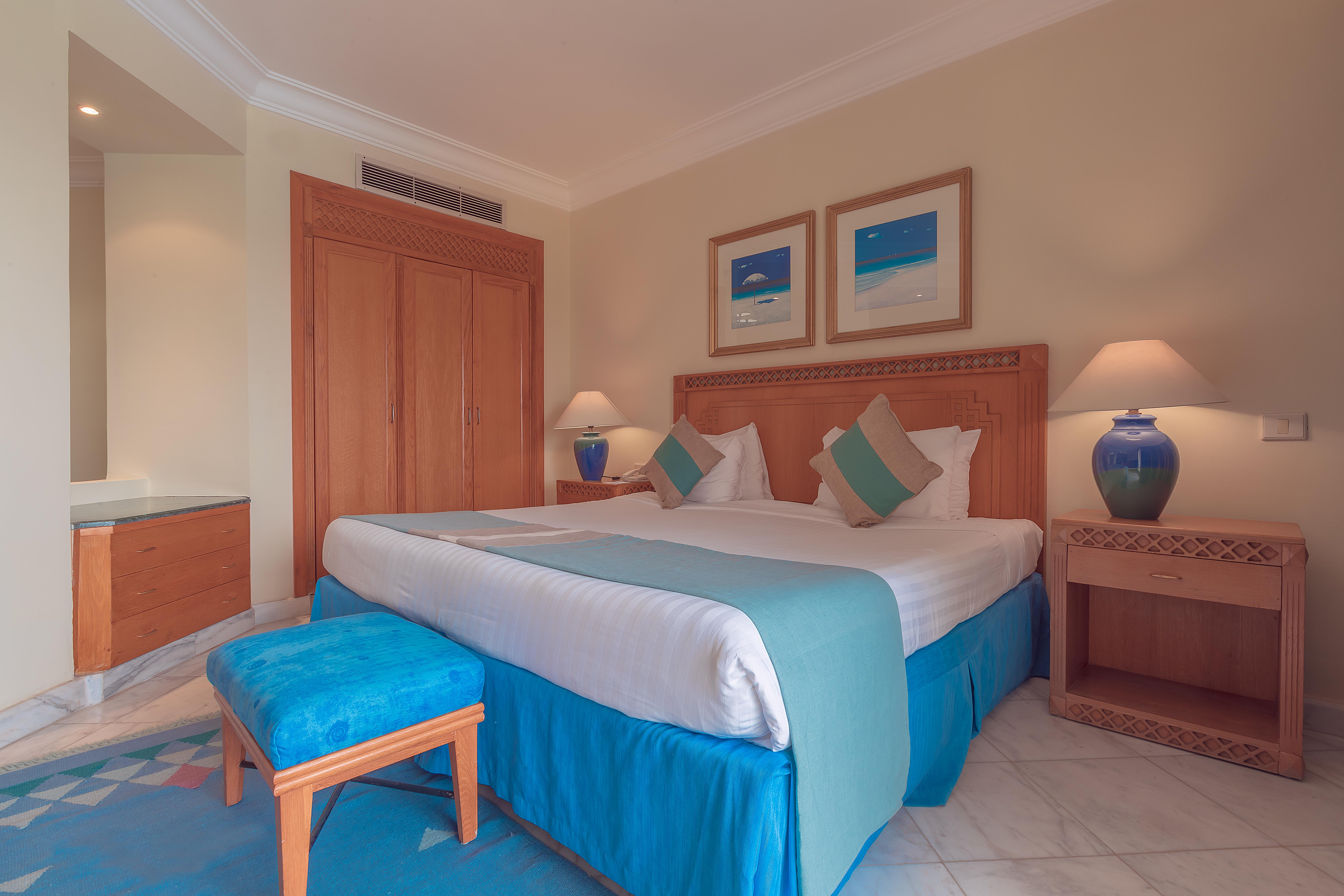 Old Palace Resort Sahl Hasheesh Hurghada Esterno foto A bedroom at the hotel
