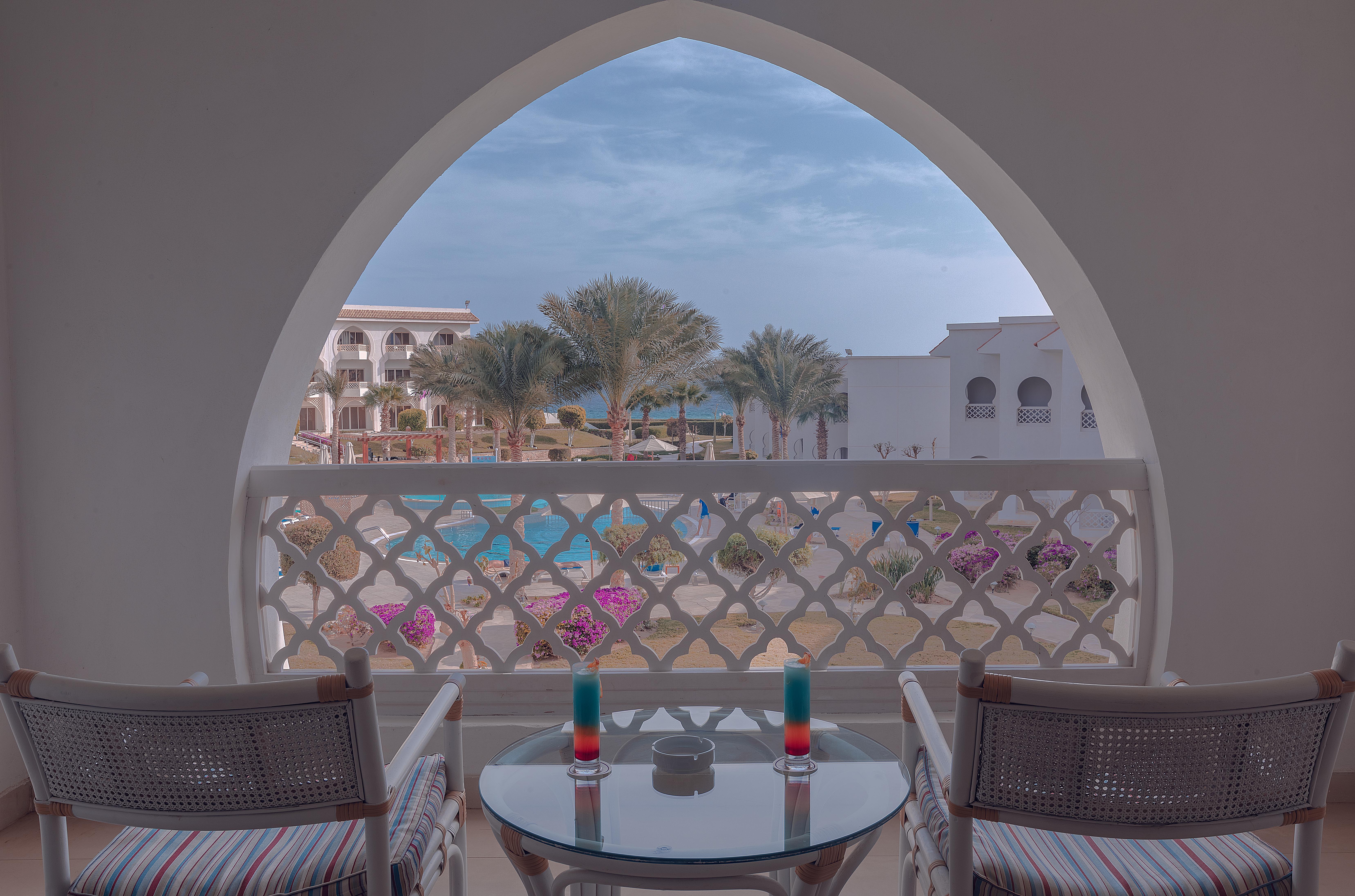 Old Palace Resort Sahl Hasheesh Hurghada Esterno foto View from a room at the Hilton Sharm El Sheikh