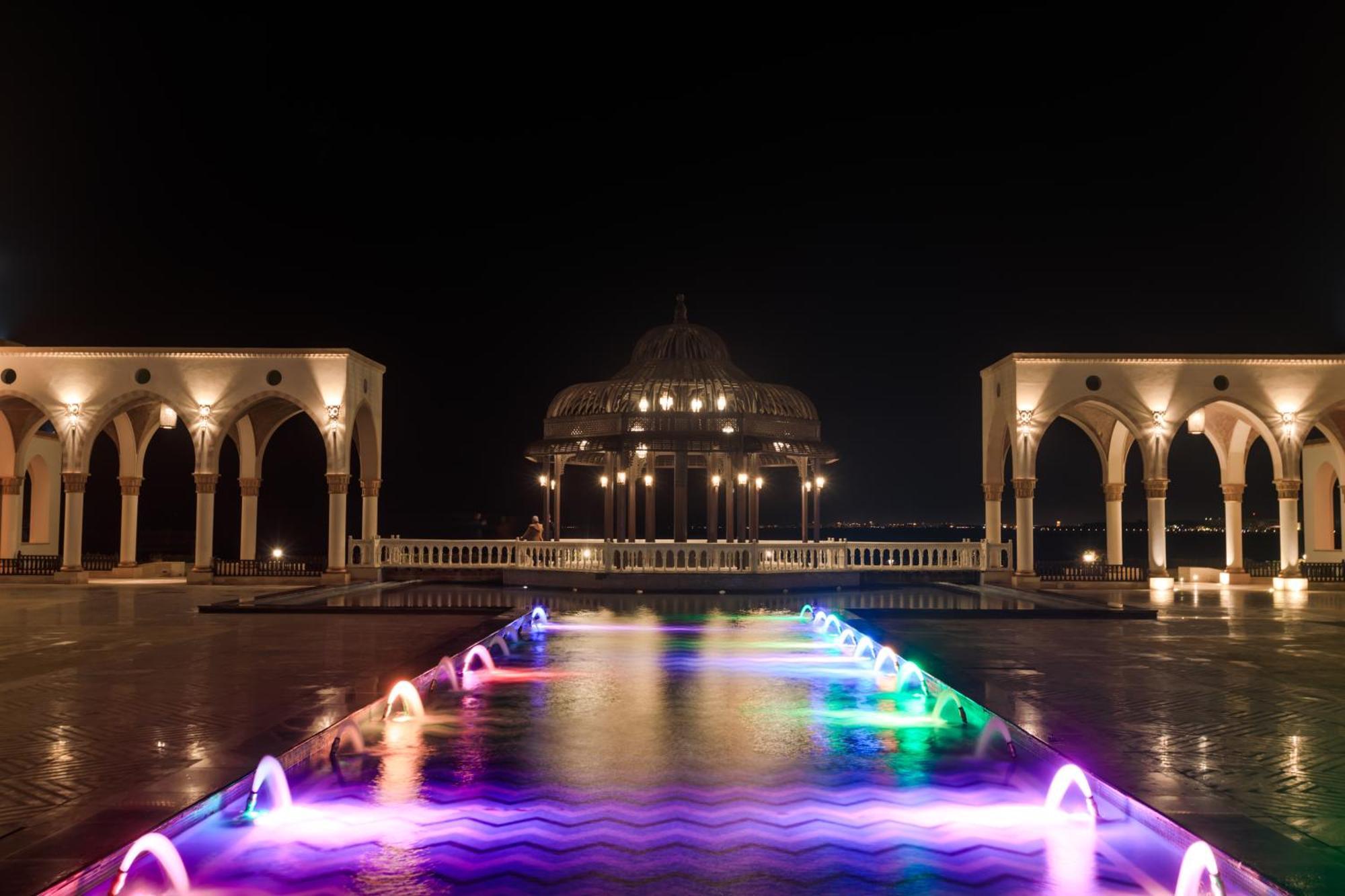 Old Palace Resort Sahl Hasheesh Hurghada Esterno foto Fountains at the Al-Shaab Park