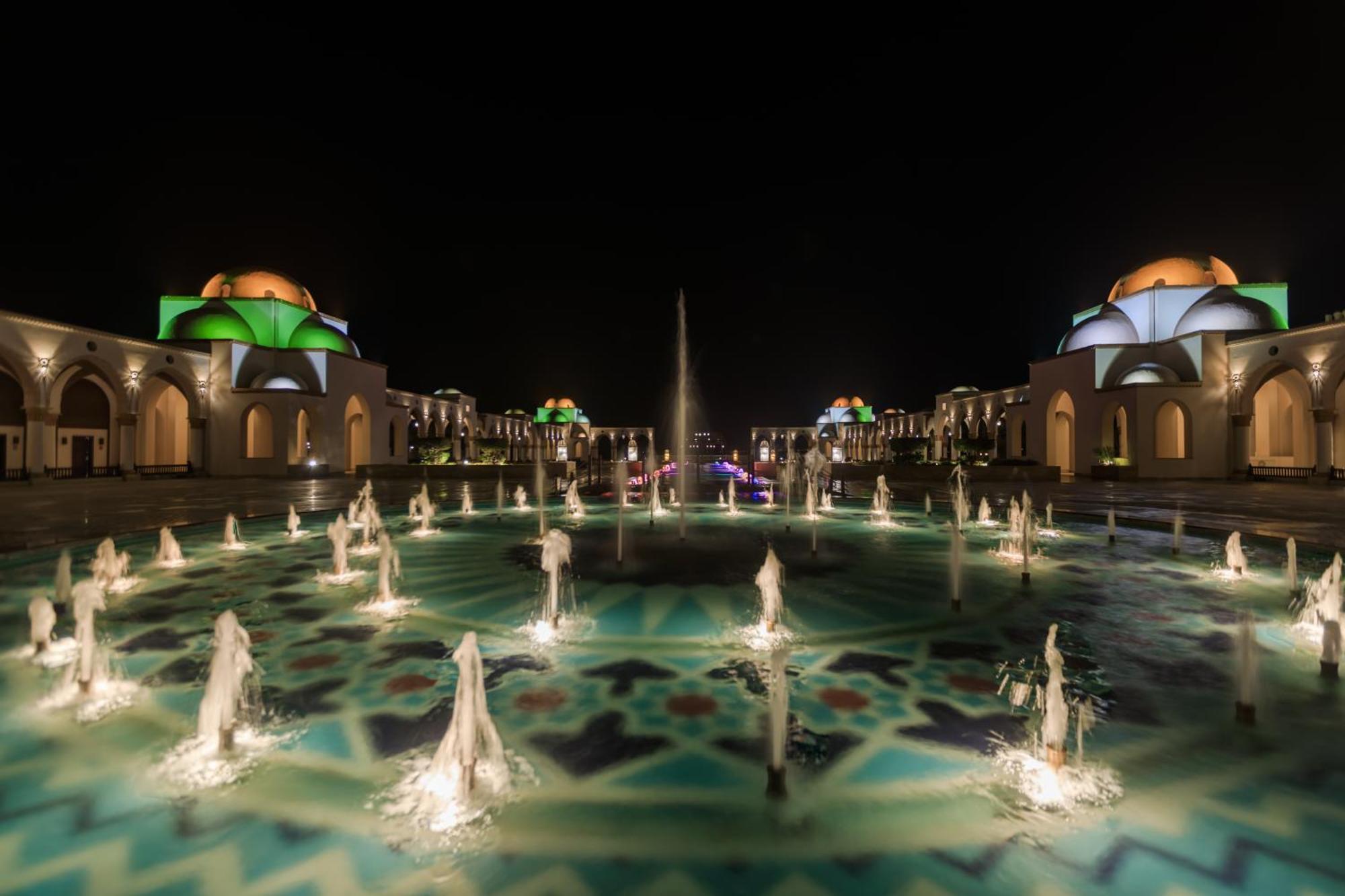 Old Palace Resort Sahl Hasheesh Hurghada Esterno foto Fountains at the Bahla Fort