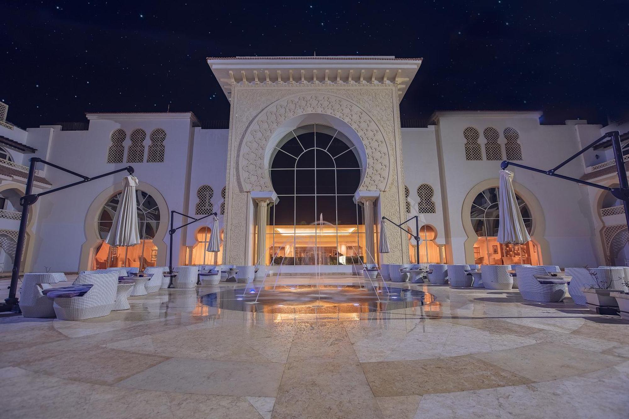 Old Palace Resort Sahl Hasheesh Hurghada Esterno foto The hotel's lobby