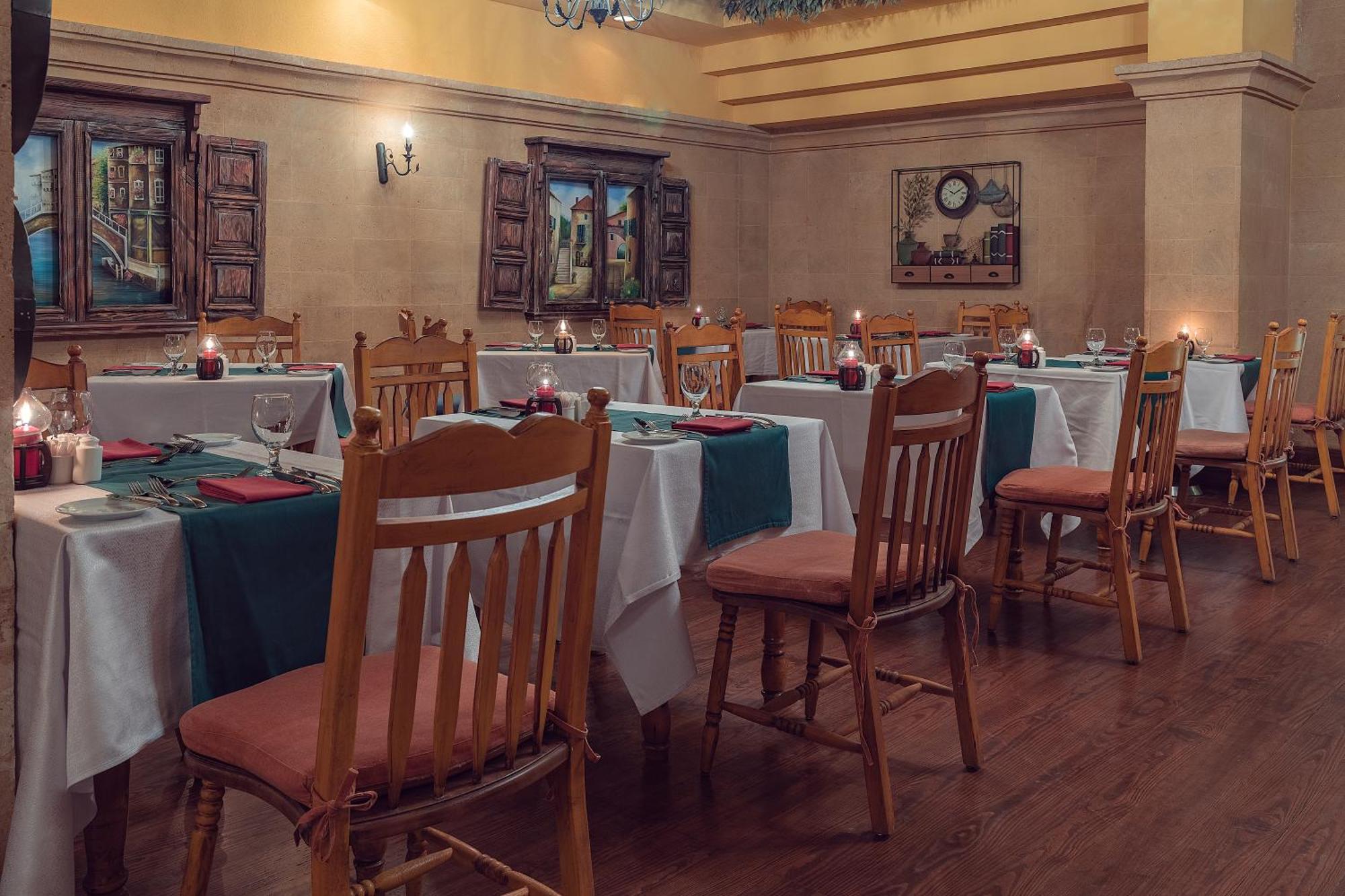 Old Palace Resort Sahl Hasheesh Hurghada Esterno foto The restaurant