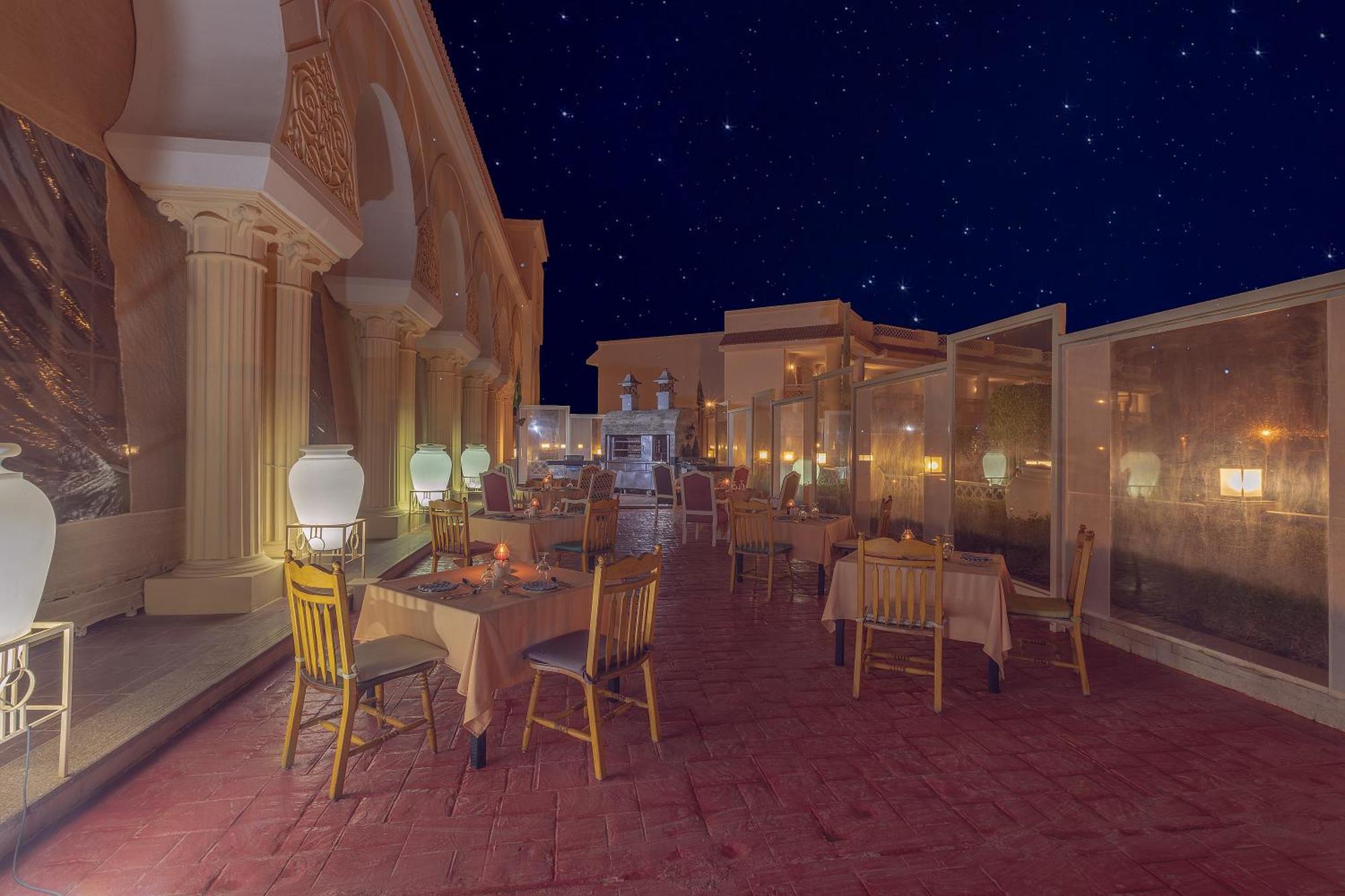 Old Palace Resort Sahl Hasheesh Hurghada Esterno foto The Terrace