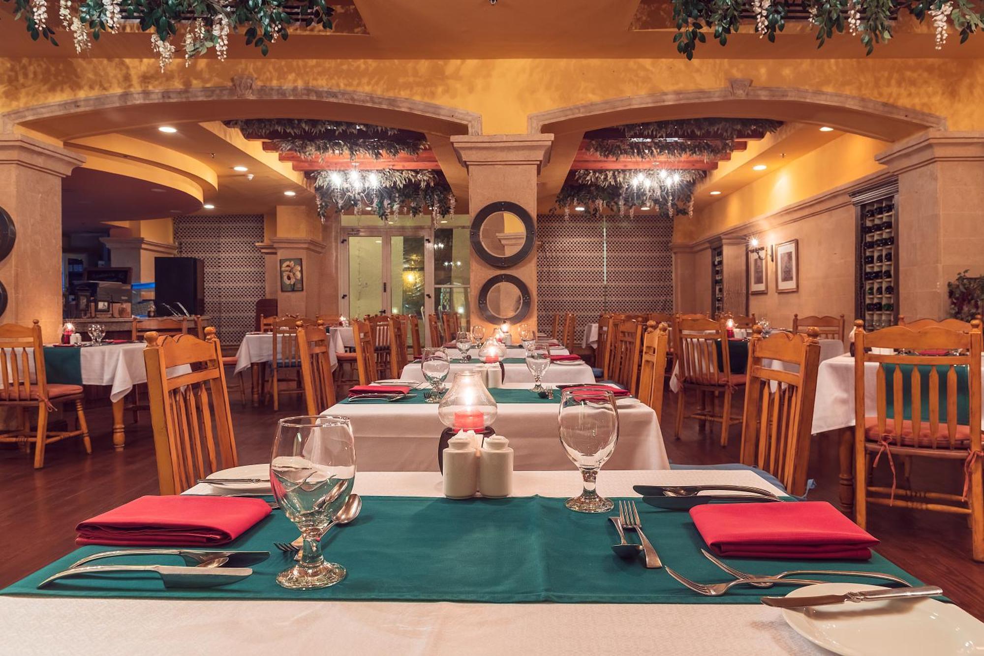 Old Palace Resort Sahl Hasheesh Hurghada Esterno foto Restaurant